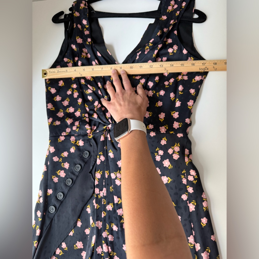 Elegant Floral Maxi Dress - Picture 13 of 16